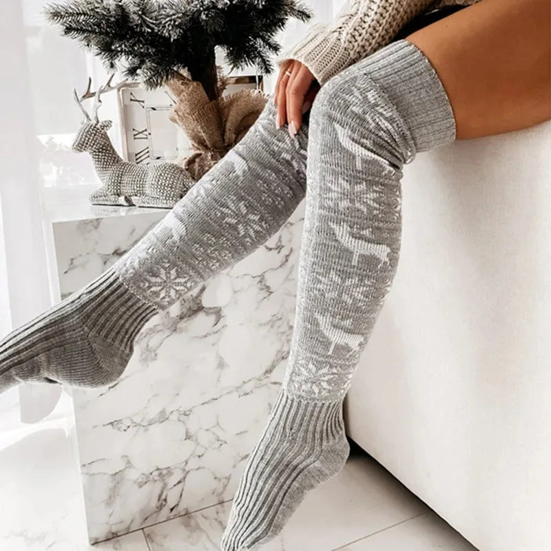 Hiver Noël chaud tricoté femmes bas beau Elk flocon de neige jacquard sur le genou longues chaussettes décontractées pour dames cadeaux taille gratuite